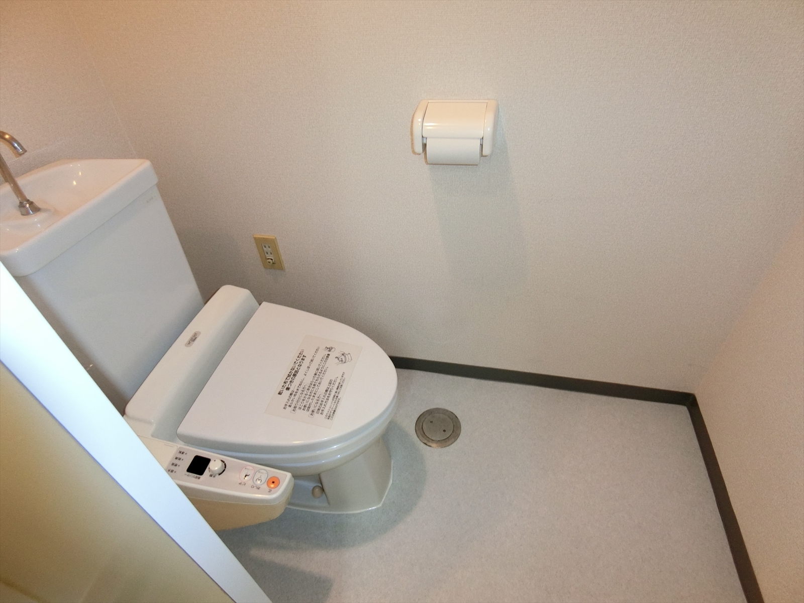 トイレ個室