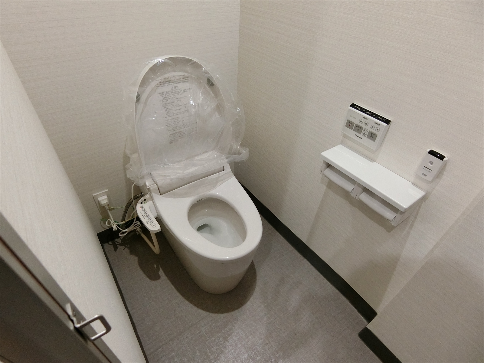 トイレ個室