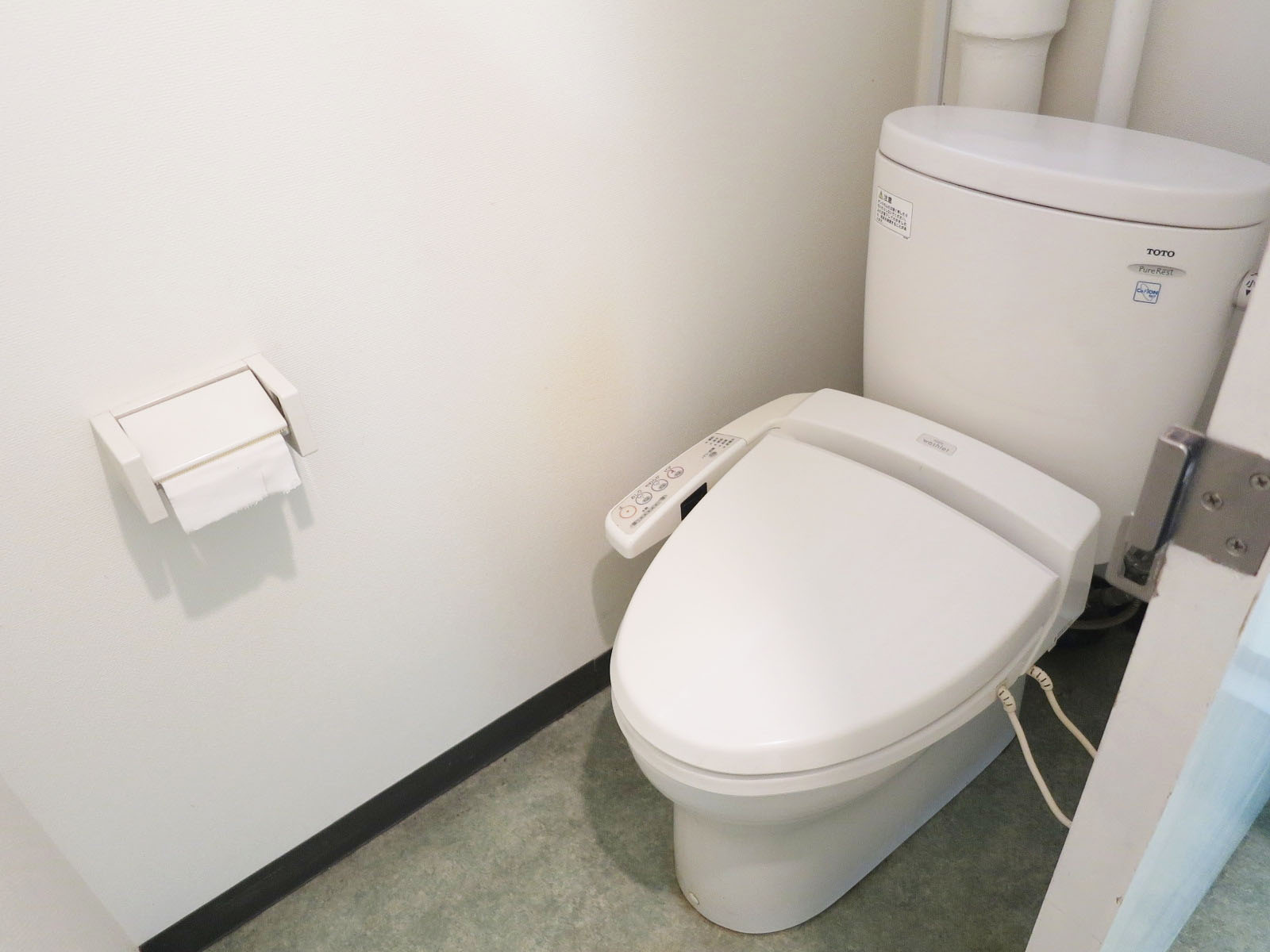 トイレ個室