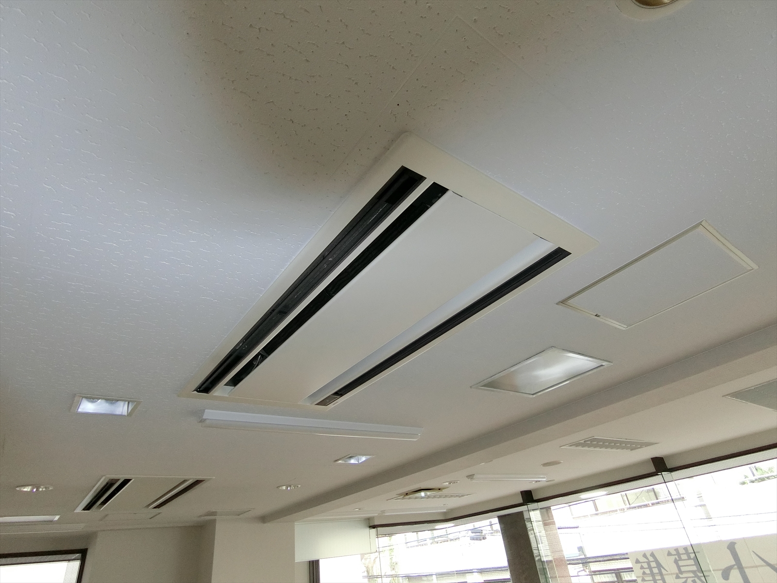 空調機器