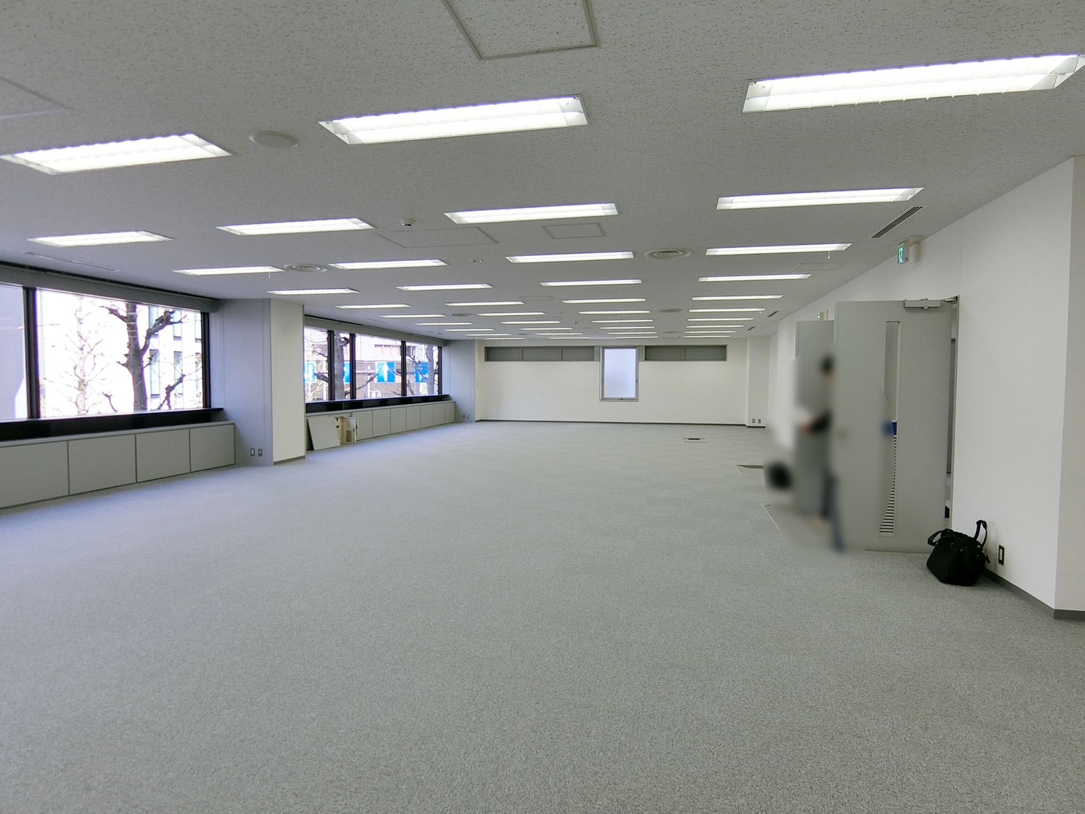オフィス室内参考画像