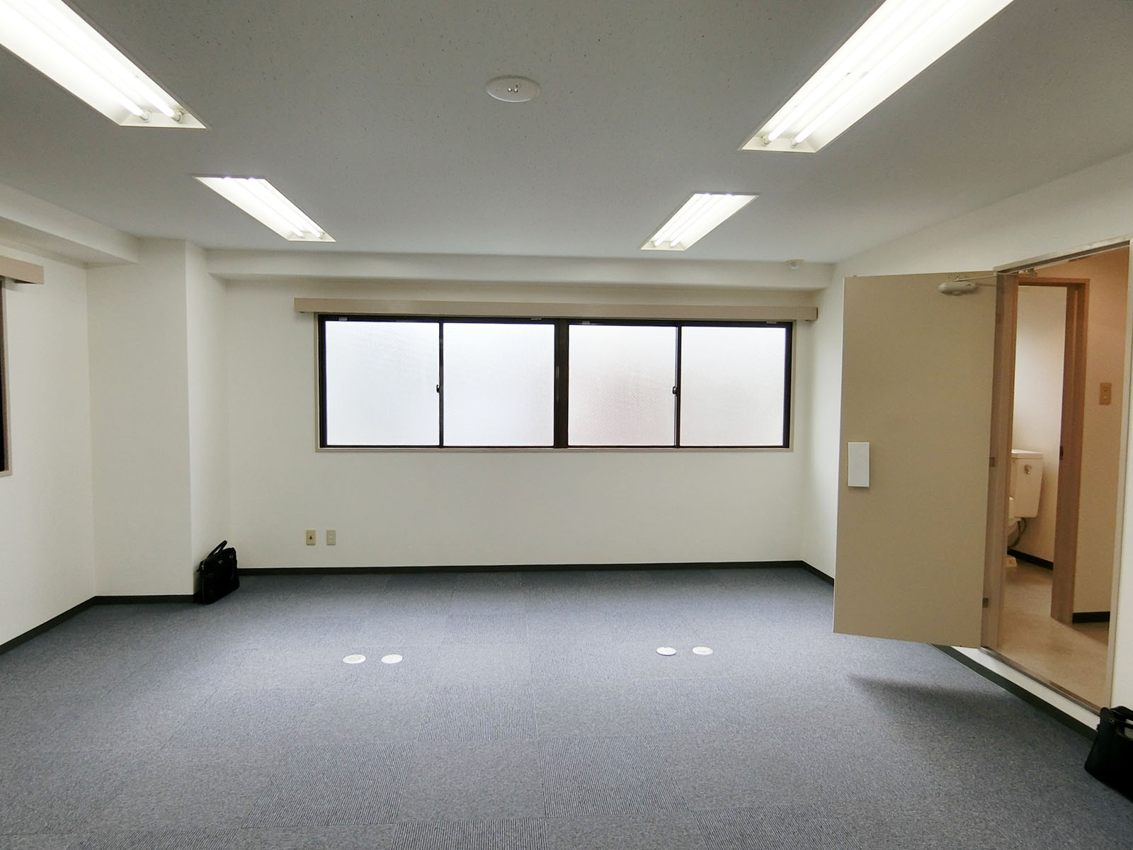 別角度から見た様子