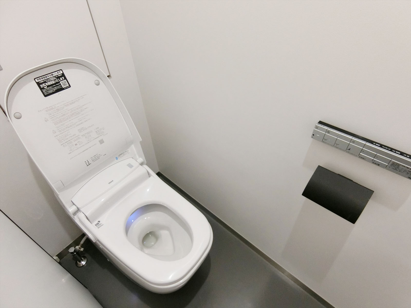 トイレ個室