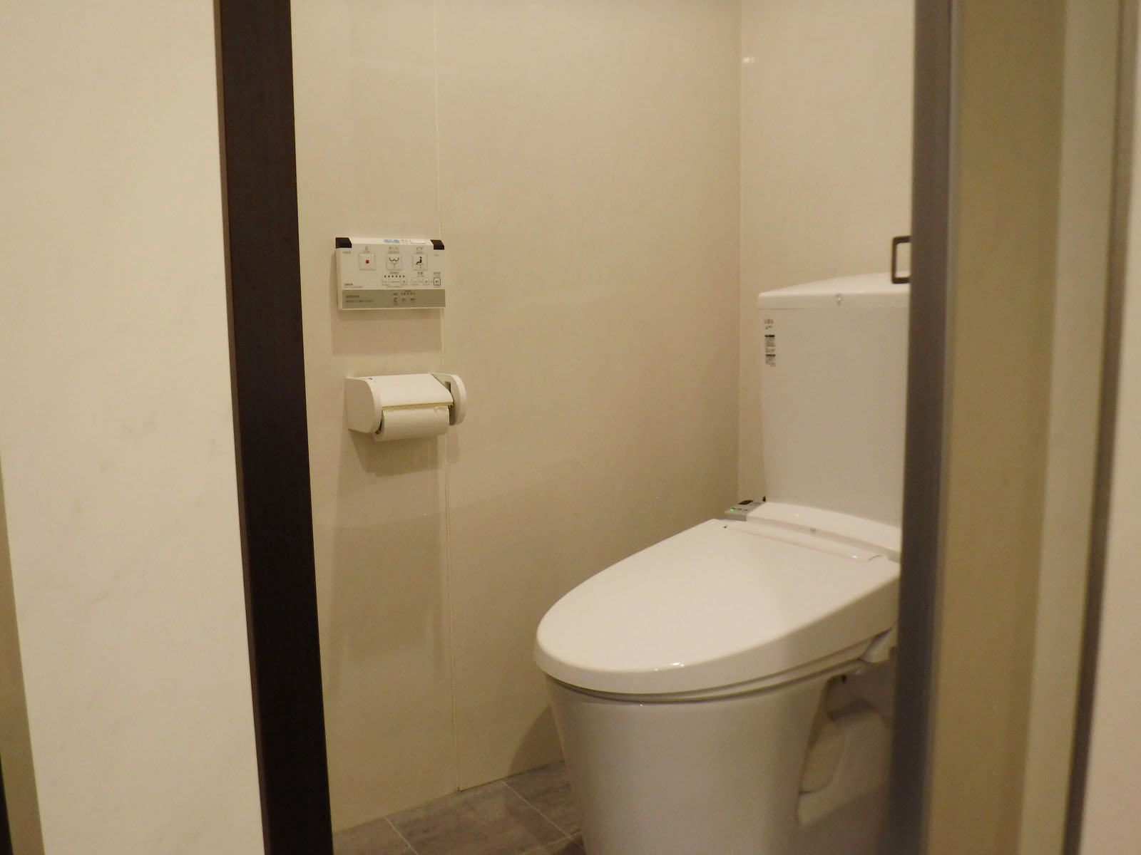 トイレ個室
