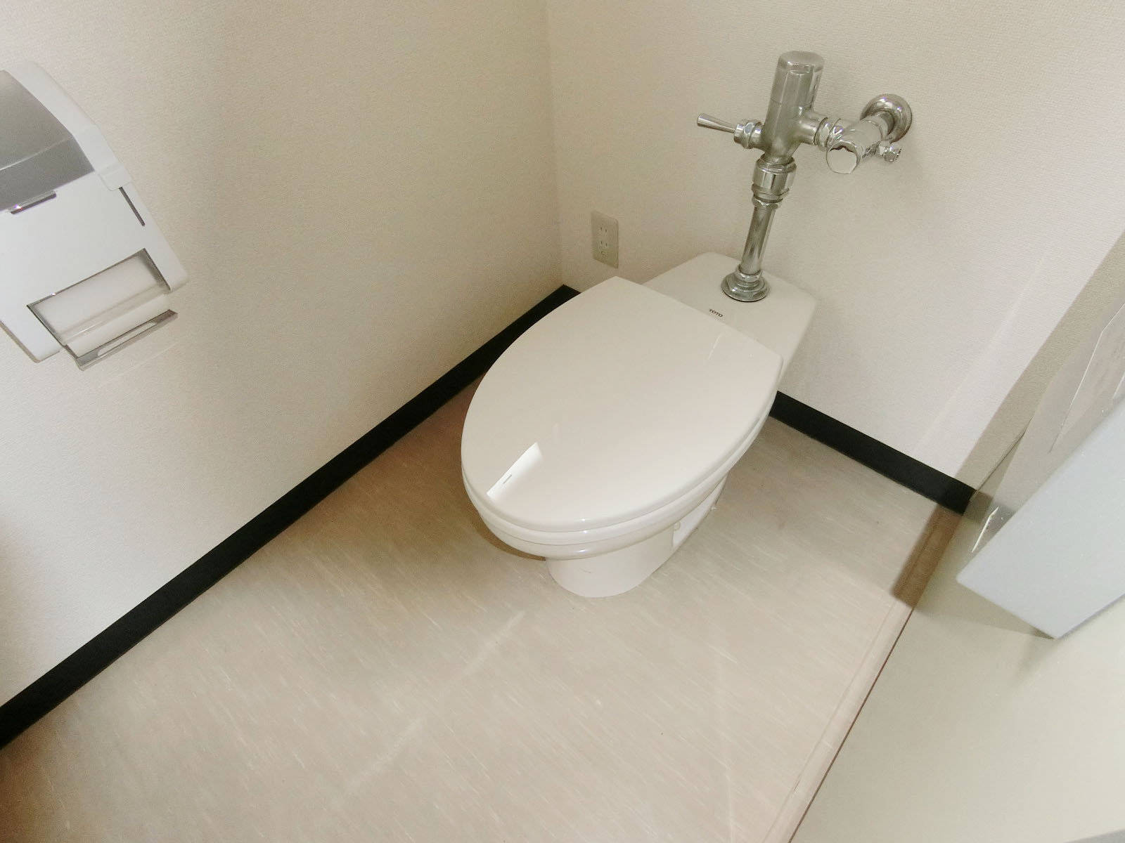 トイレ個室