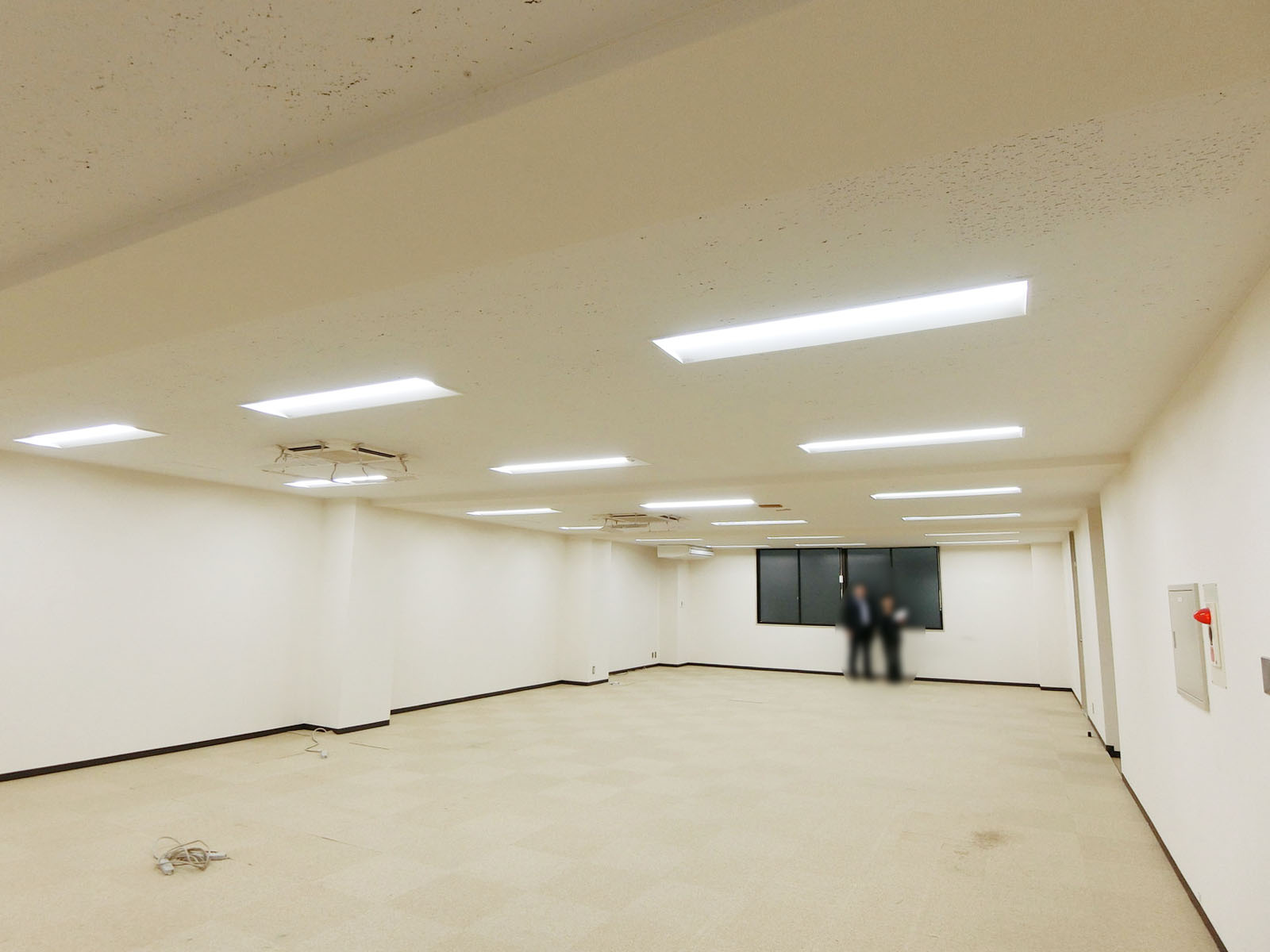 オフィス室内参考画像