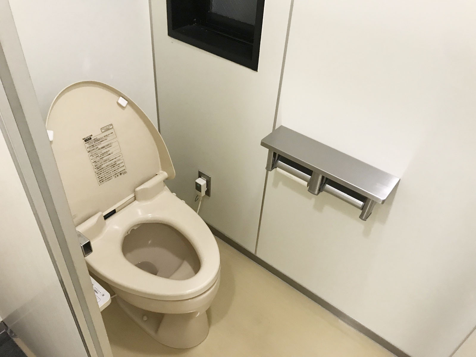 トイレ個室