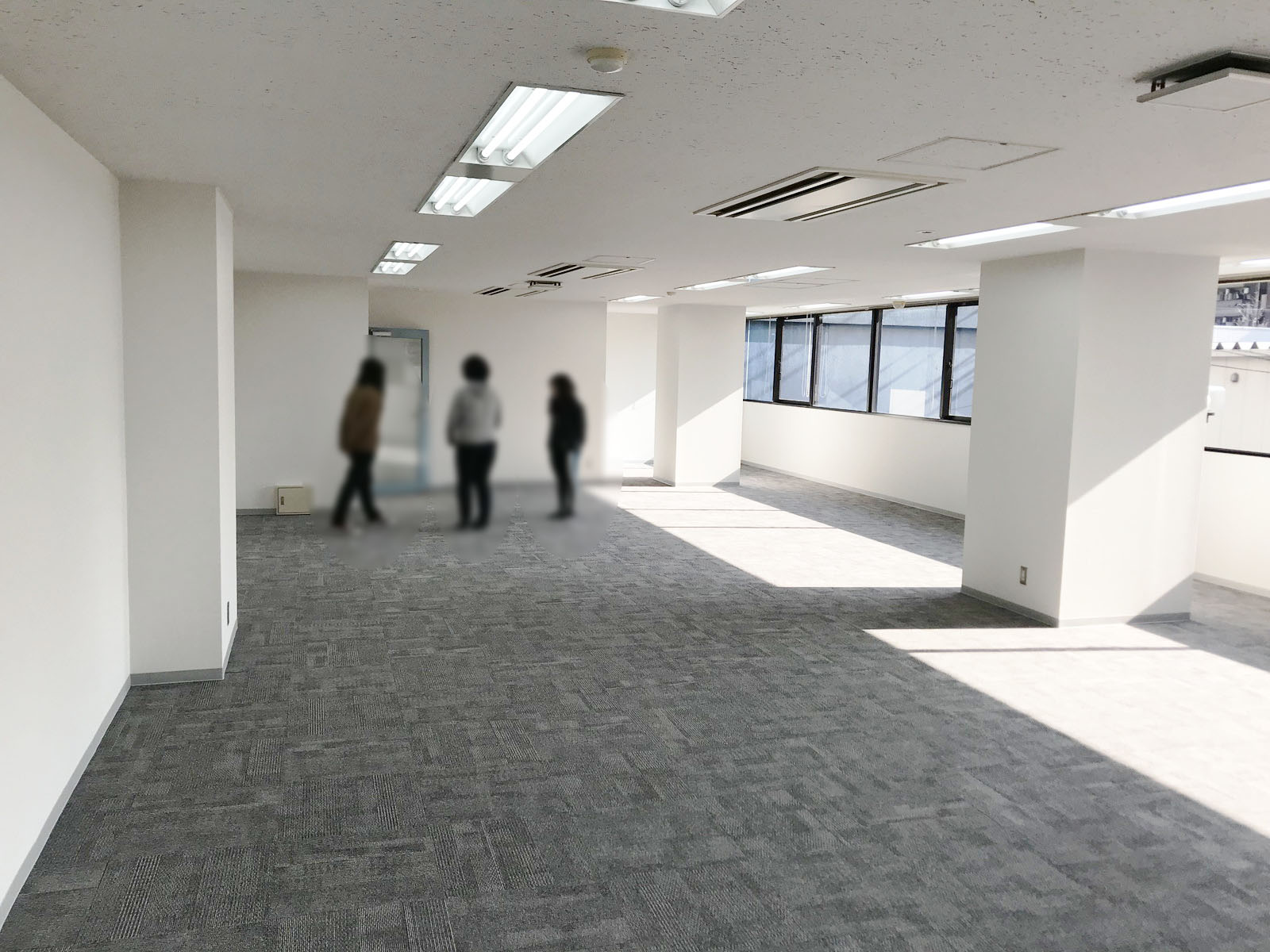オフィス室内参考画像