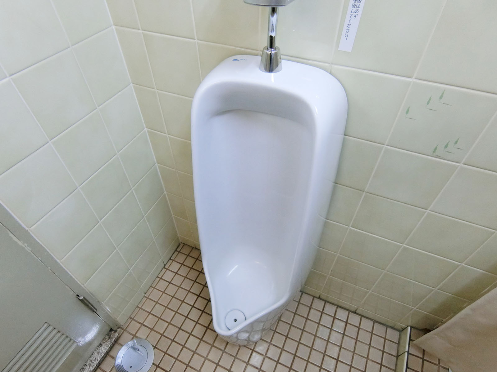 男性用トイレ