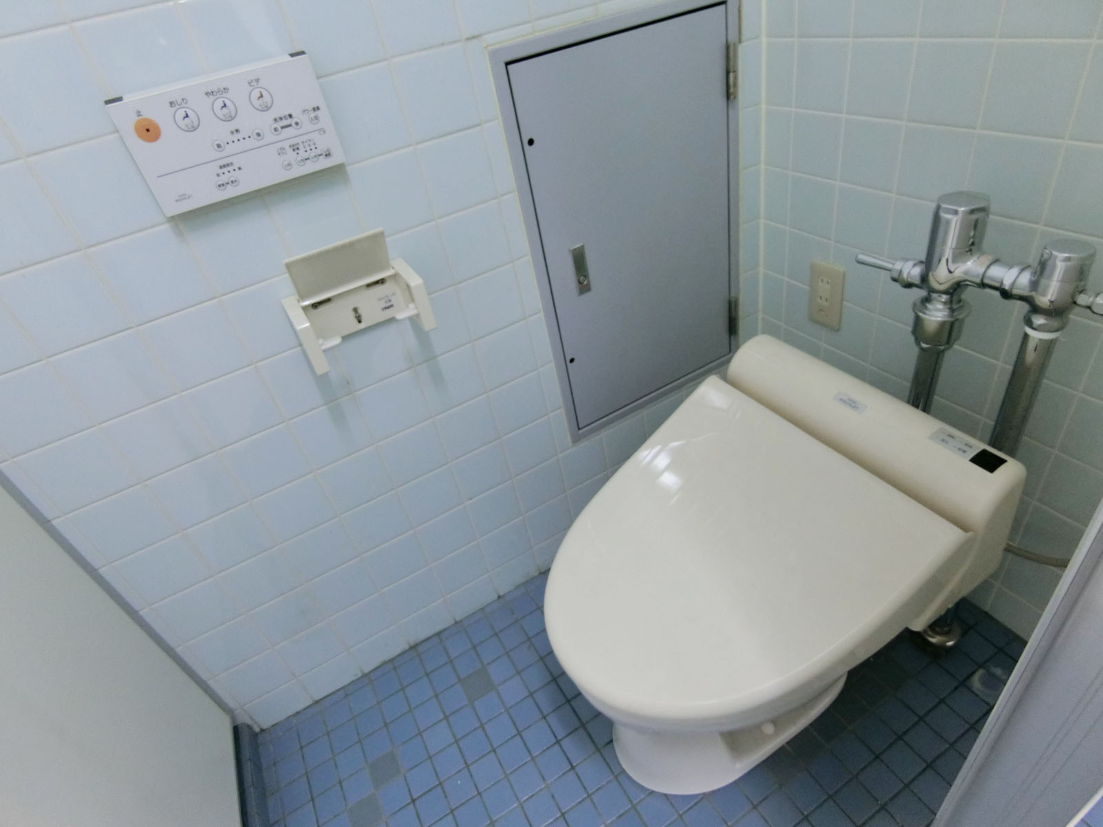 トイレ個室