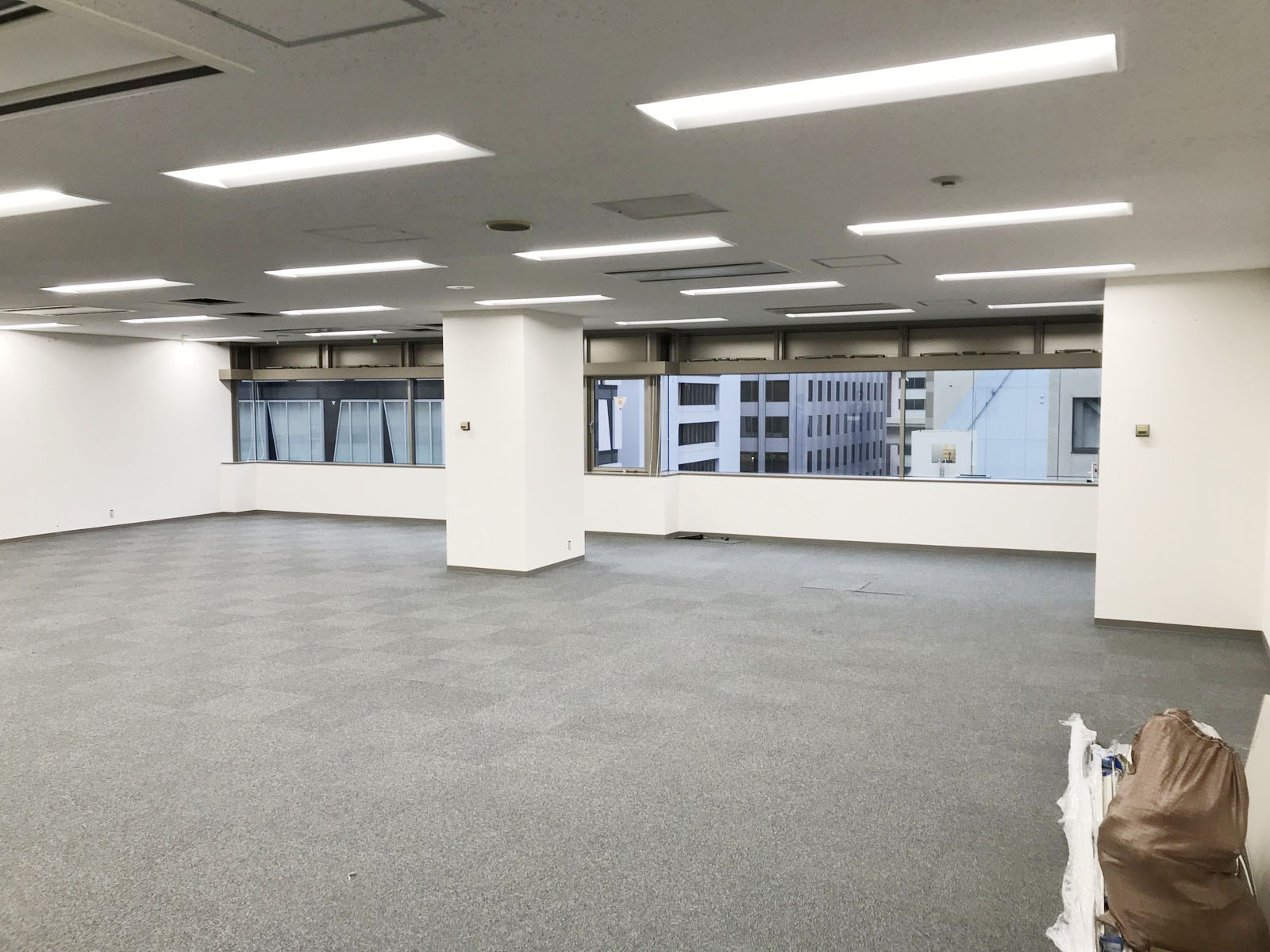 オフィス室内参考画像（7階約50坪）