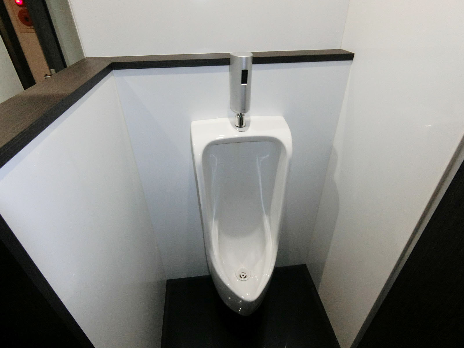 男性用トイレ