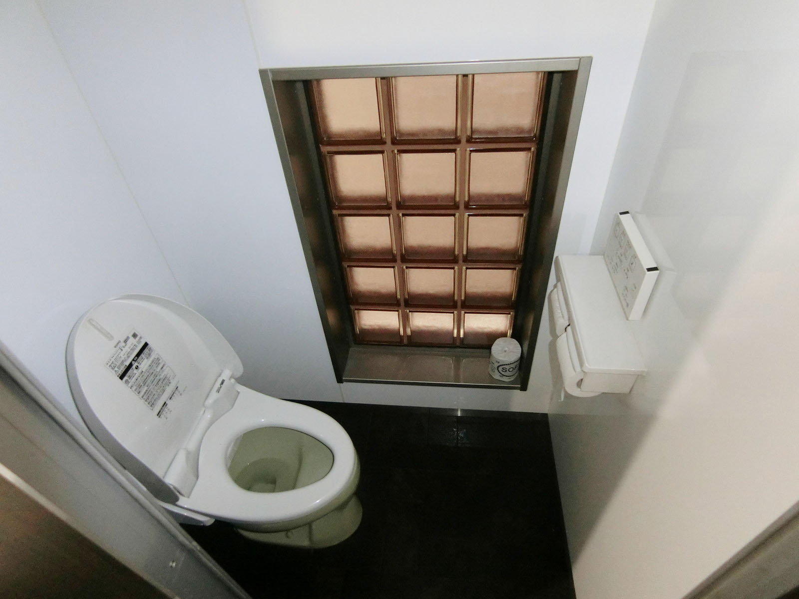 トイレ個室