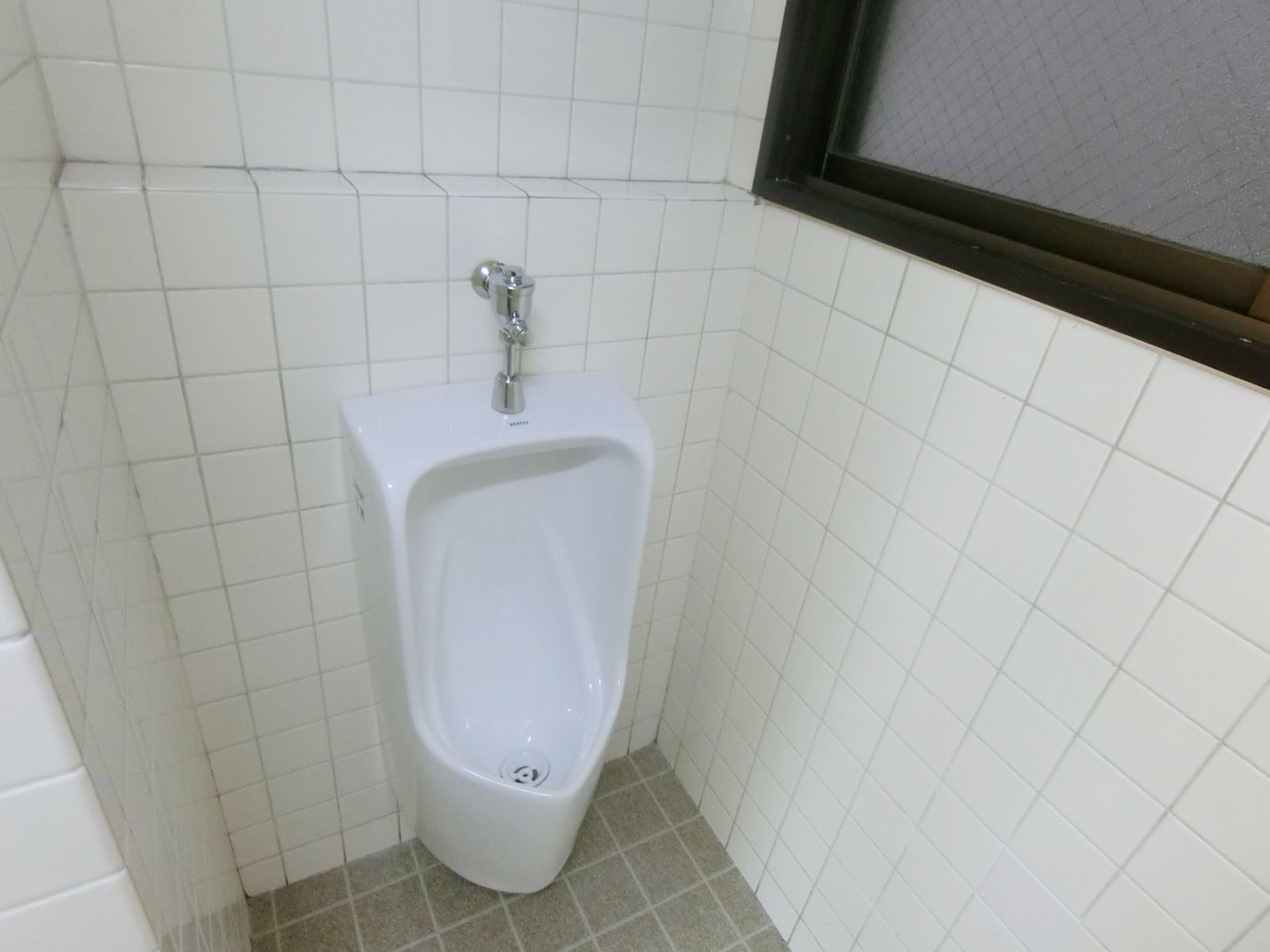 男性用トイレ