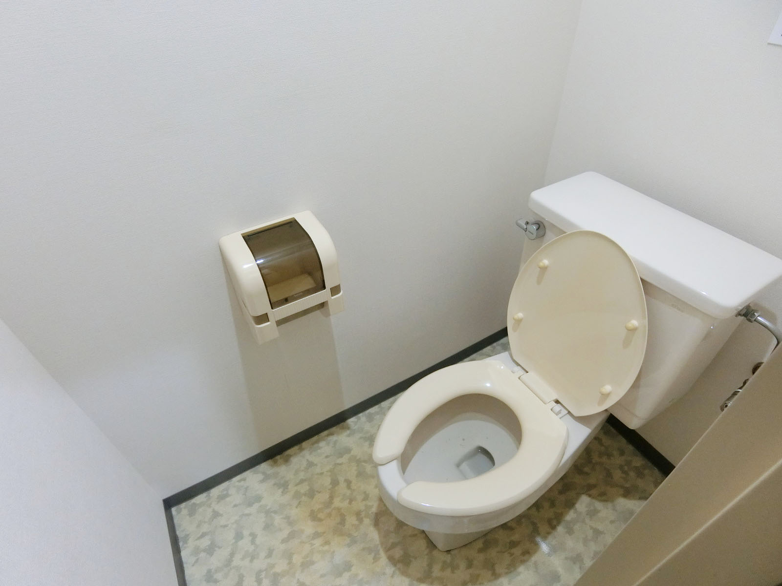 トイレ個室