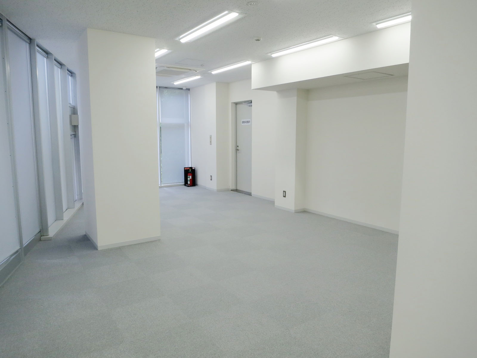 貸室奥の様子