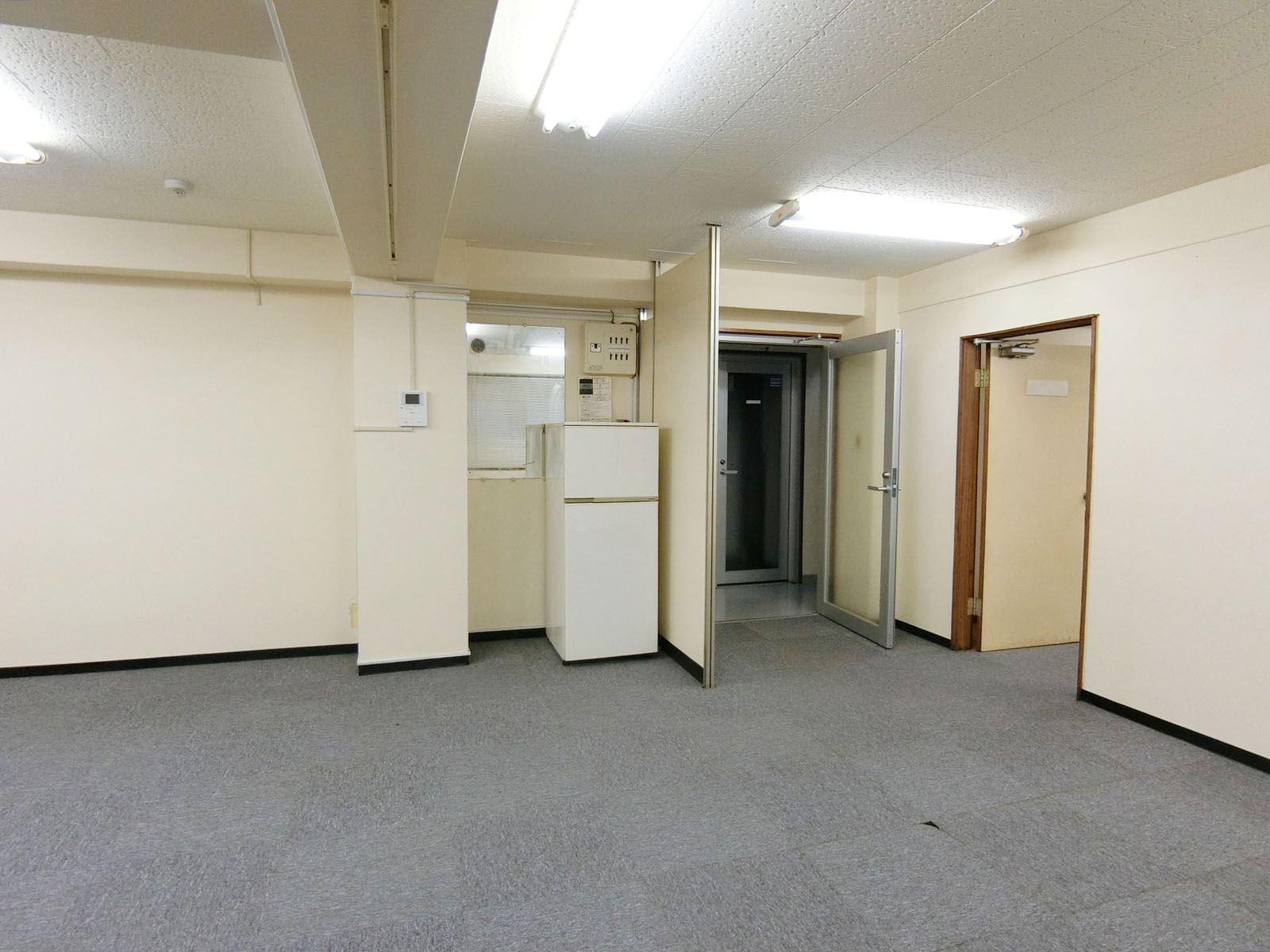 オフィス室内参考資料