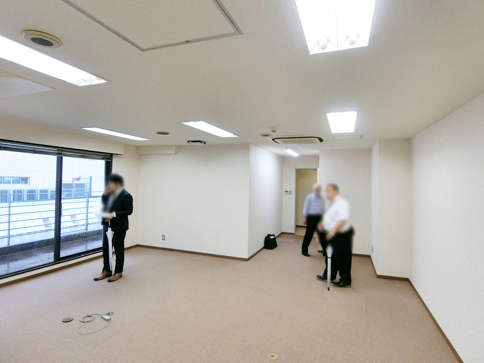 オフィス室内参考画像