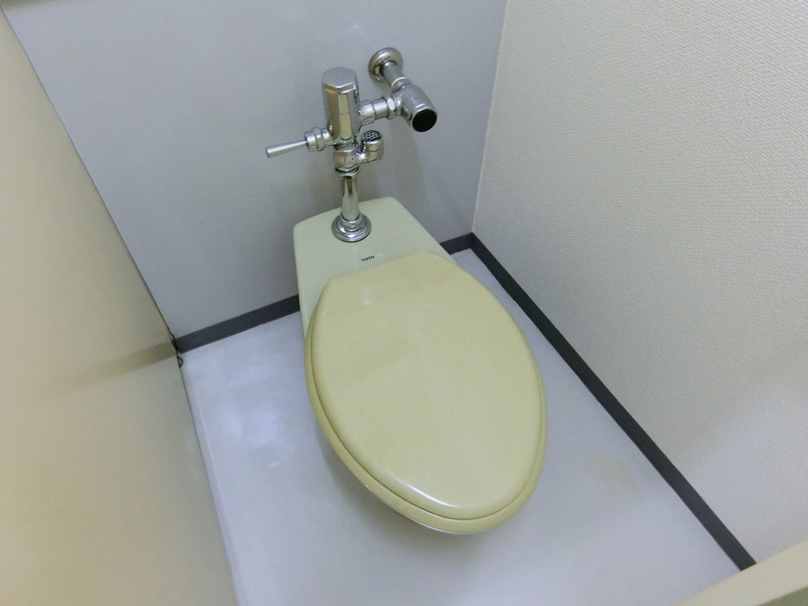 トイレ個室