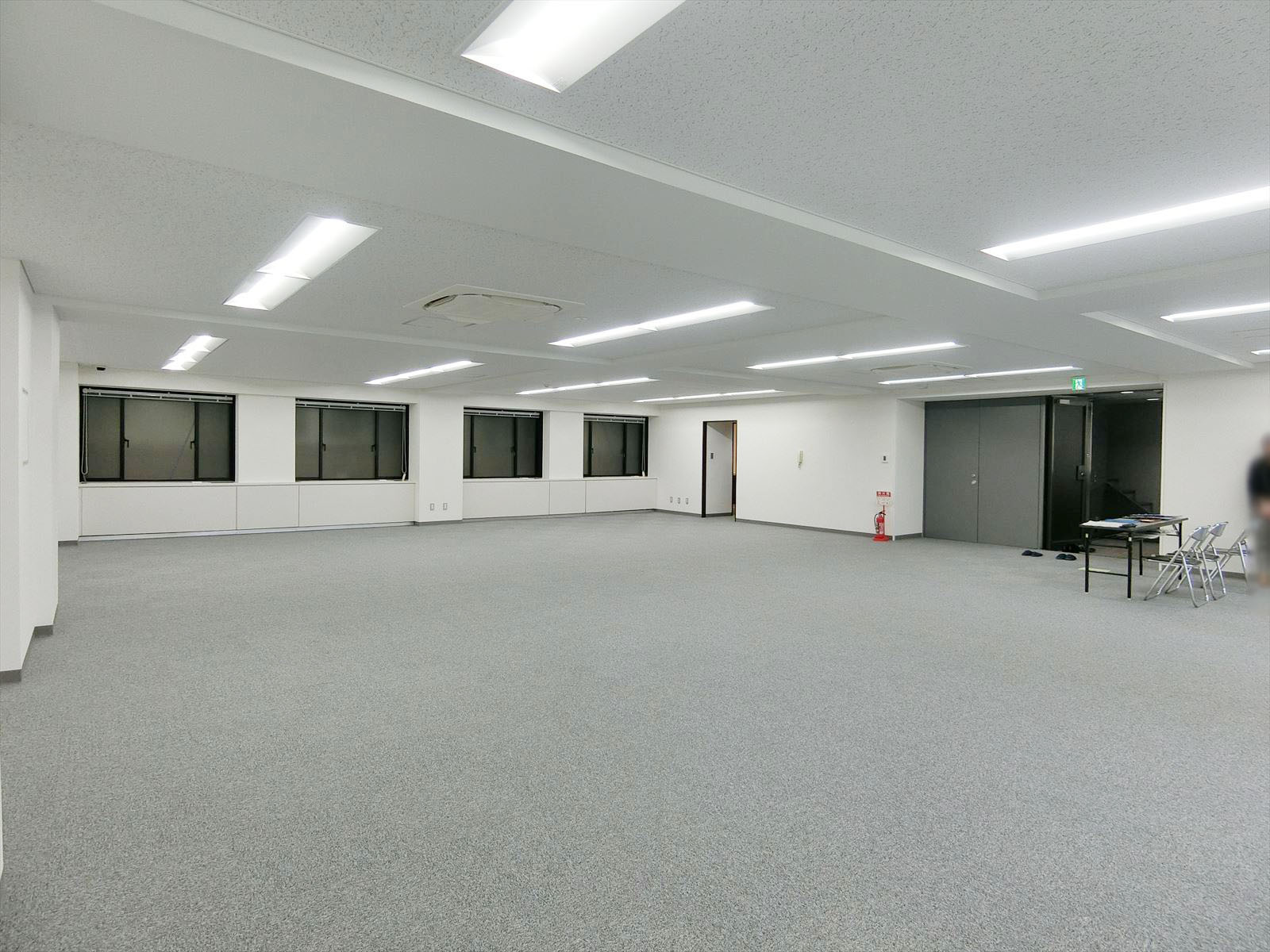オフィス内参考画像(2階・約63坪)