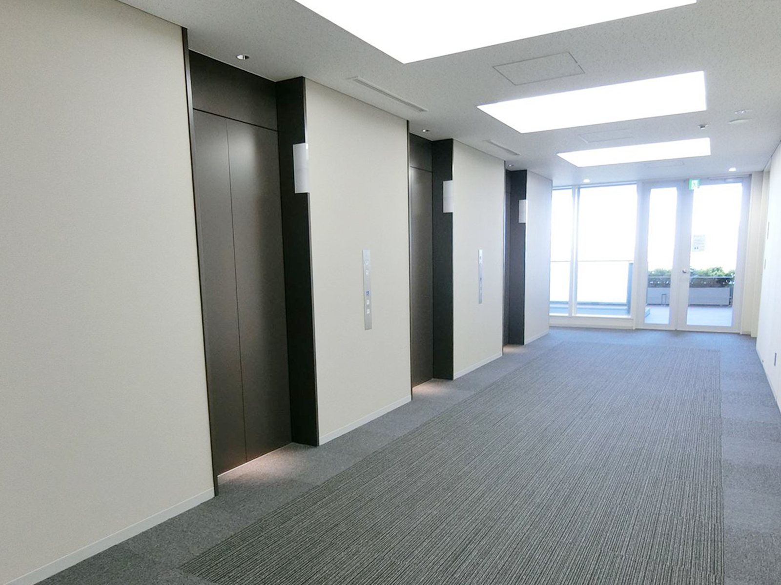 エレベーターホール