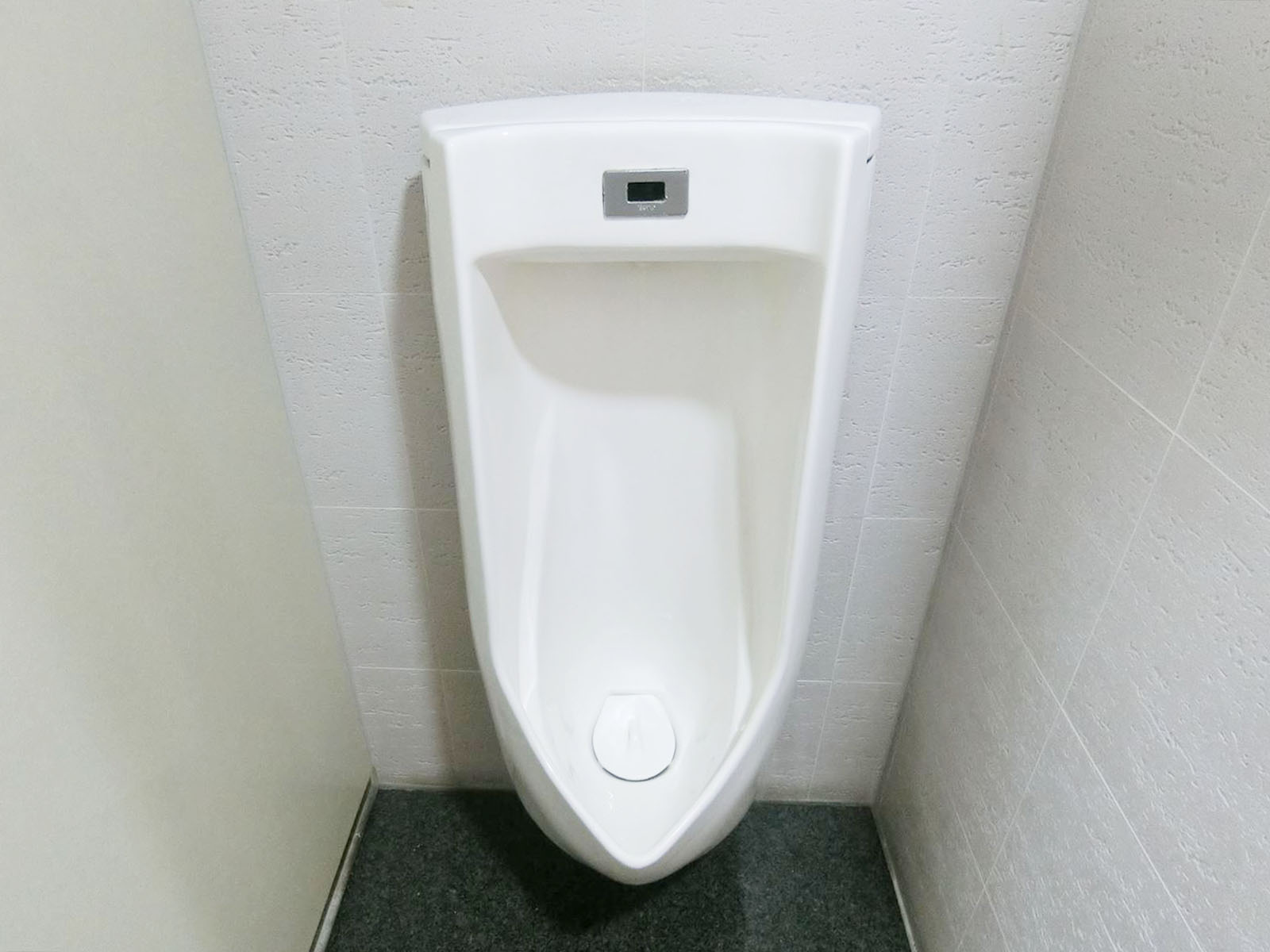 男性用トイレ