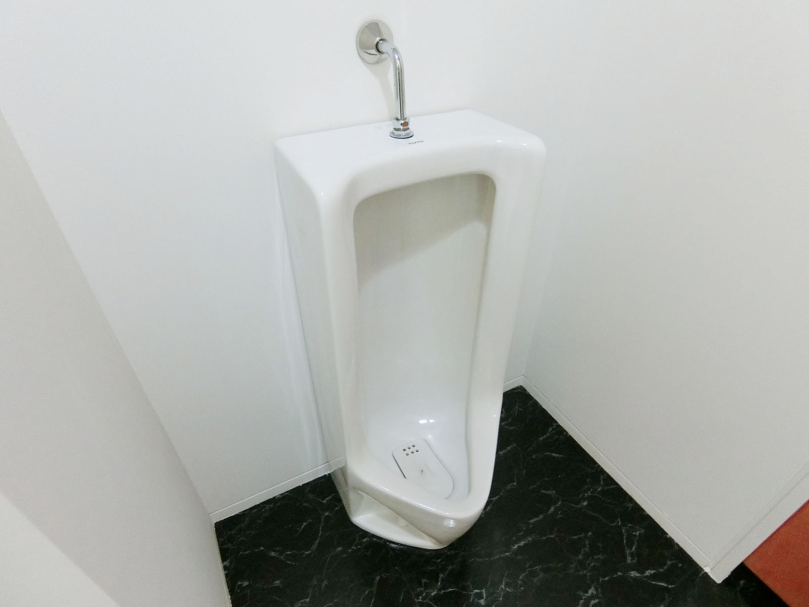 男性用トイレ