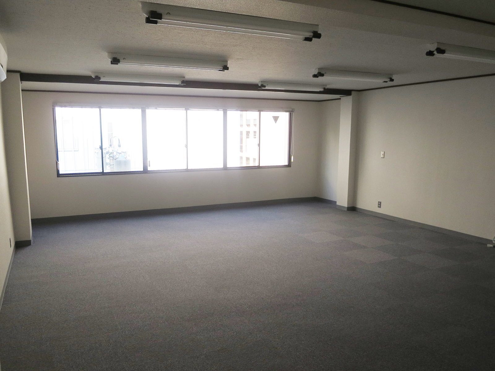 オフィス室内参考画像（4階・約21坪）
