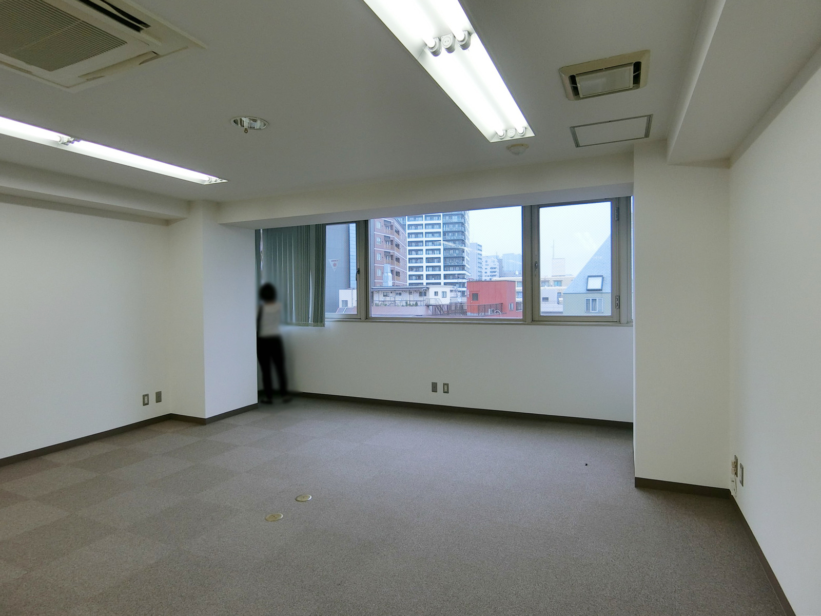 オフィス室内参考画像(6階)