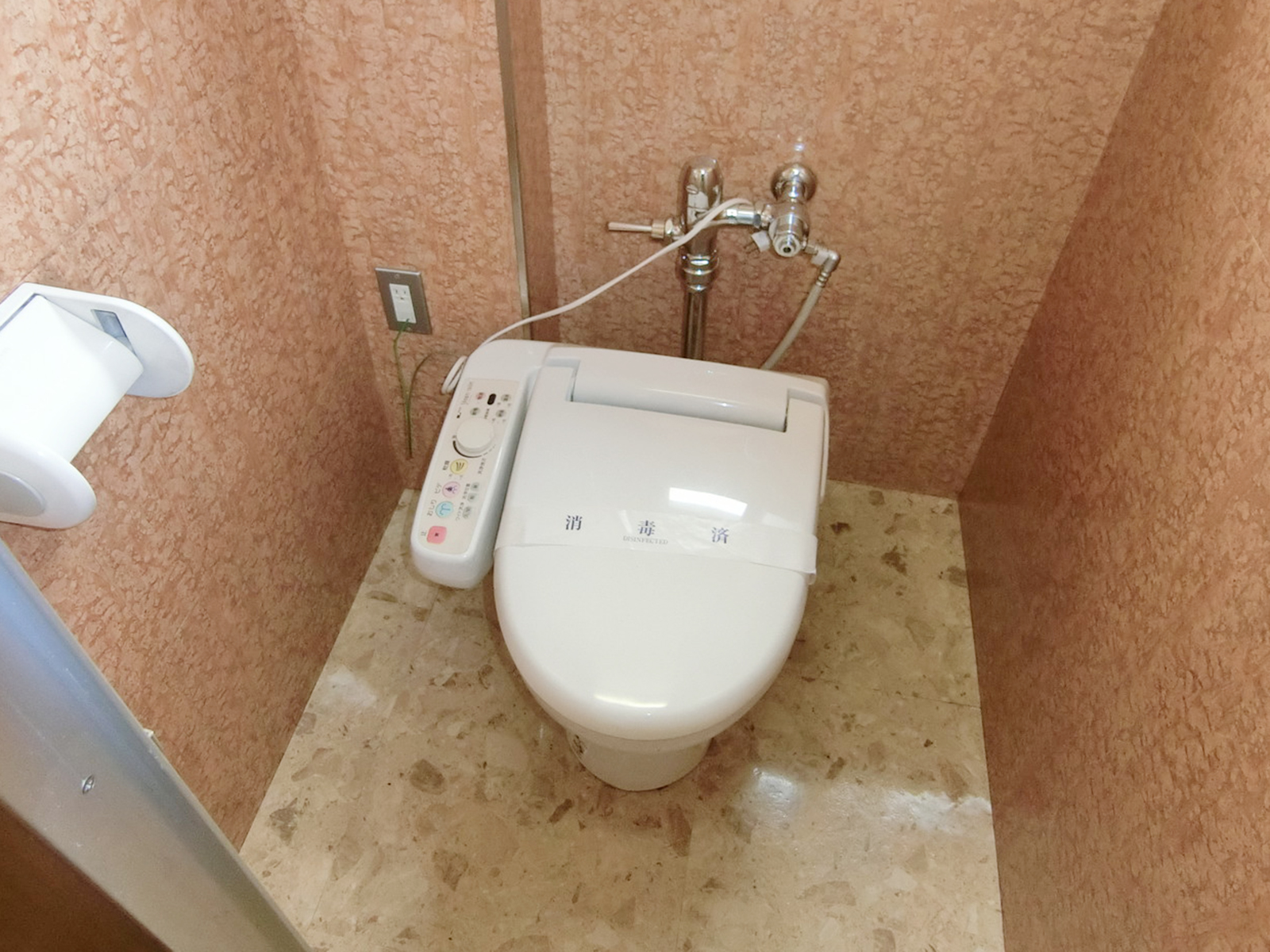 個室トイレ