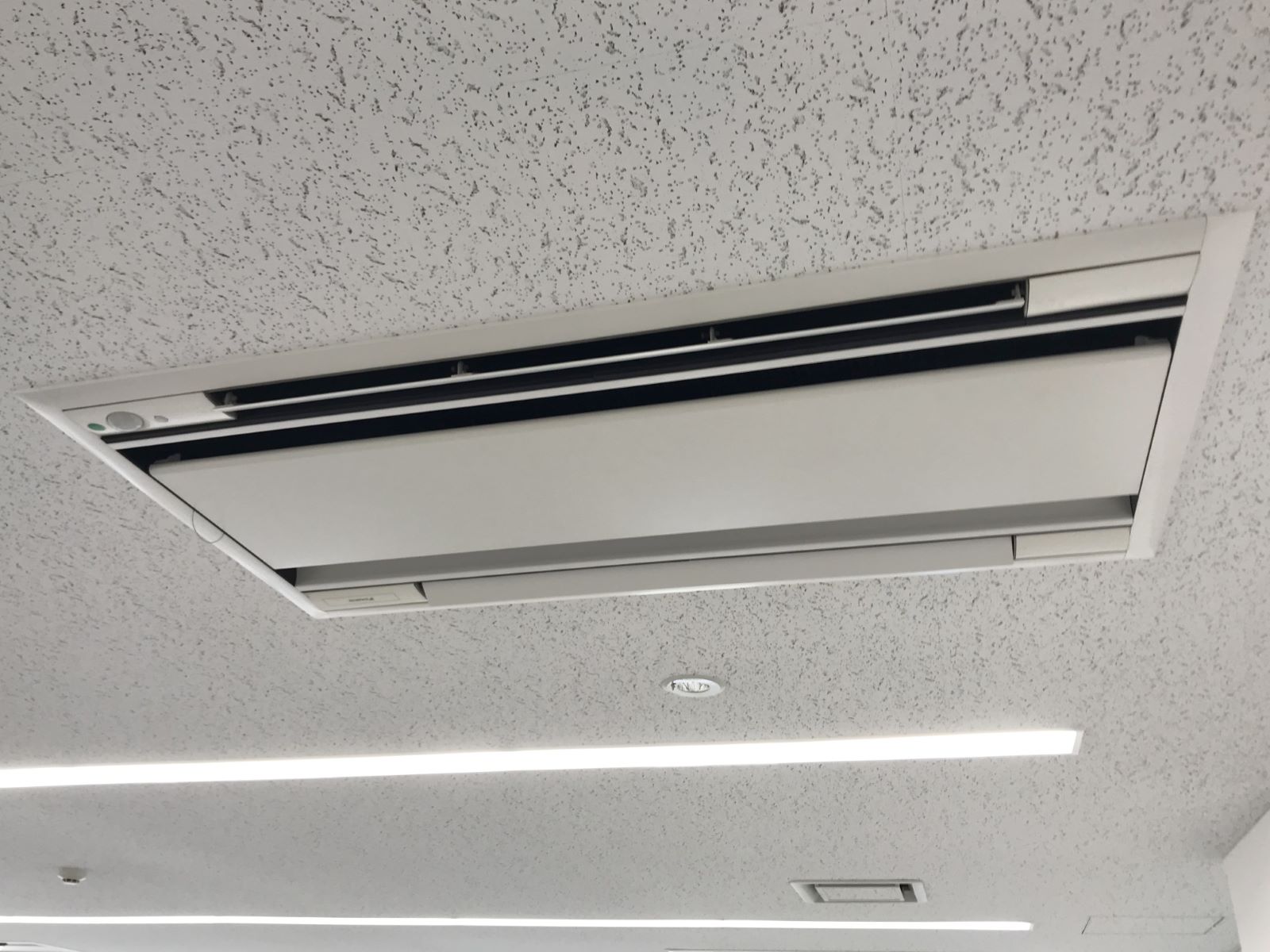 空調