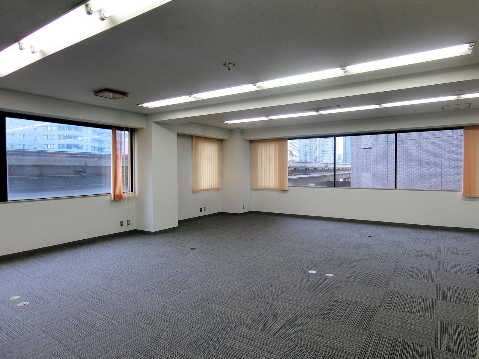 オフィス室内参考画像（5階・約34坪）