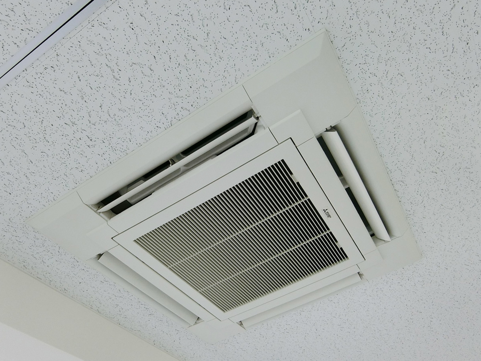 空調