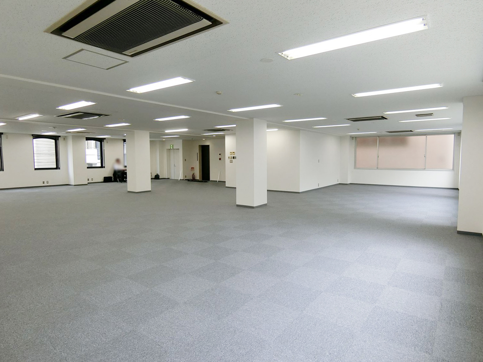 別角度の様子