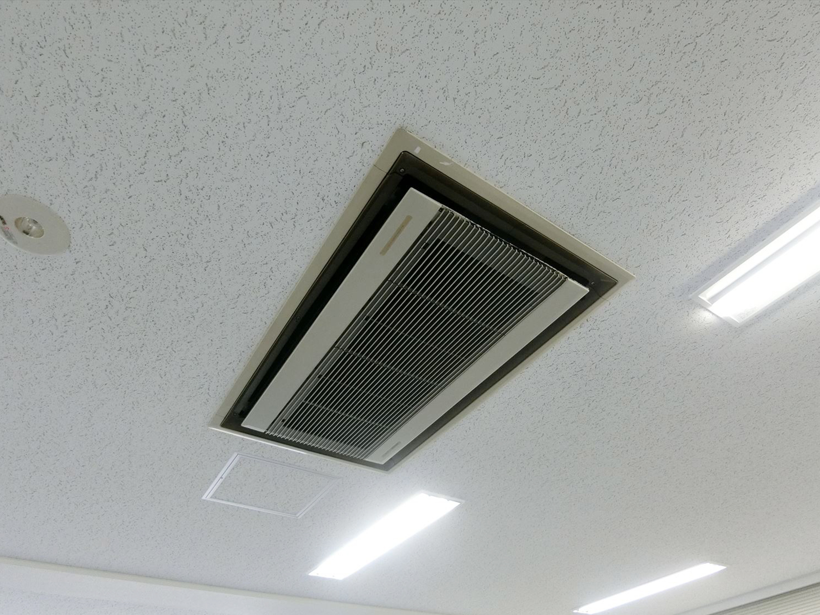 空調