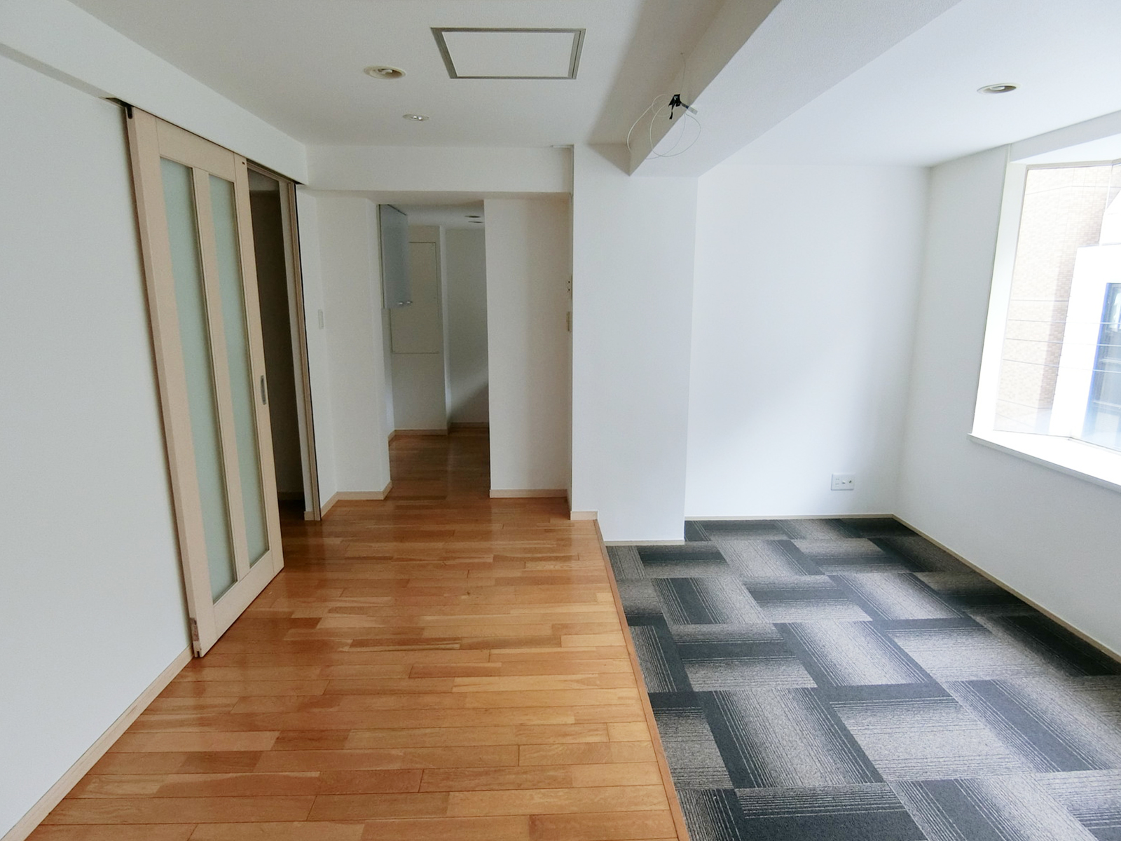 別角度の様子