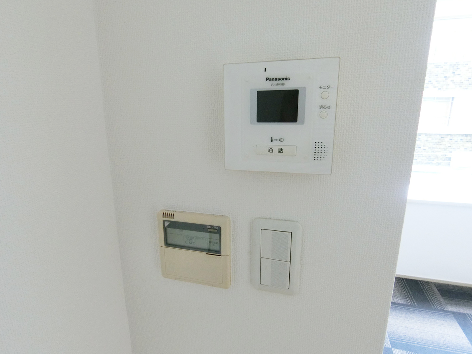 スイッチ類