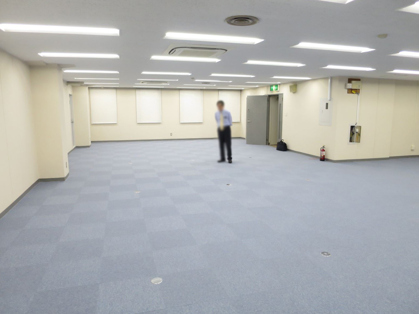 別角度の様子