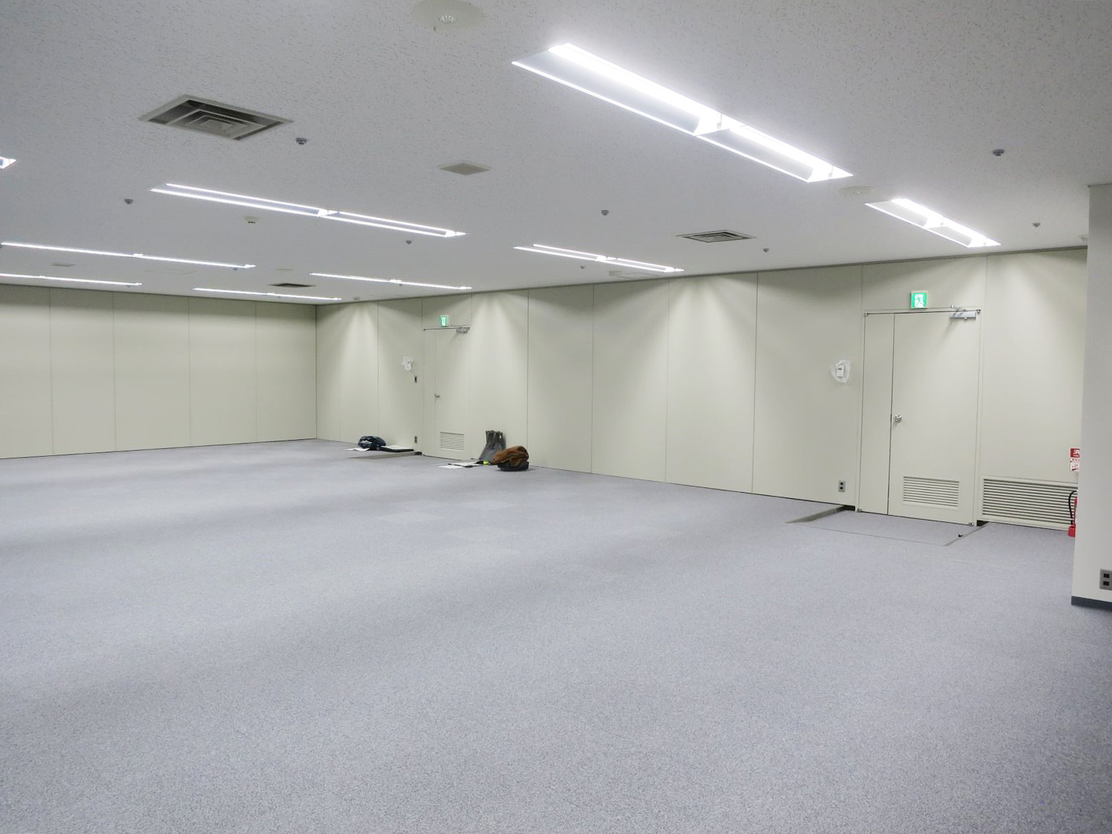 別角度の様子