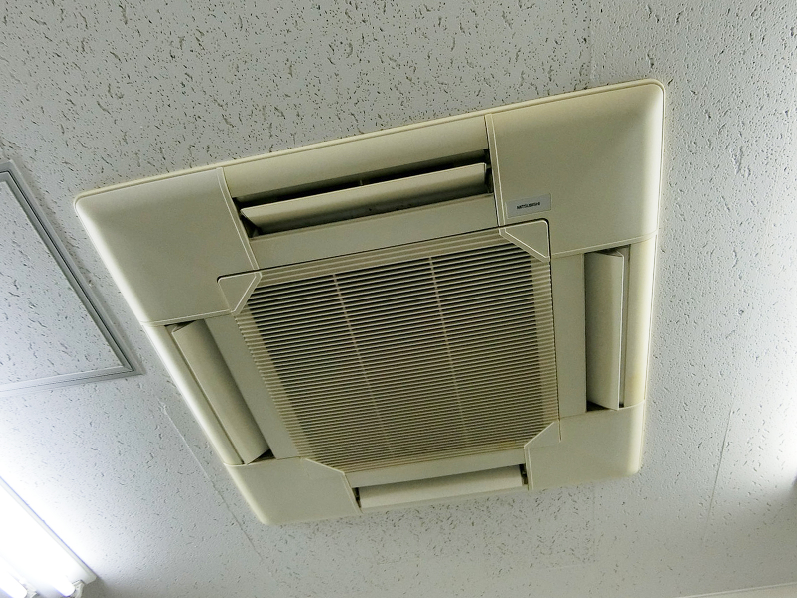 空調