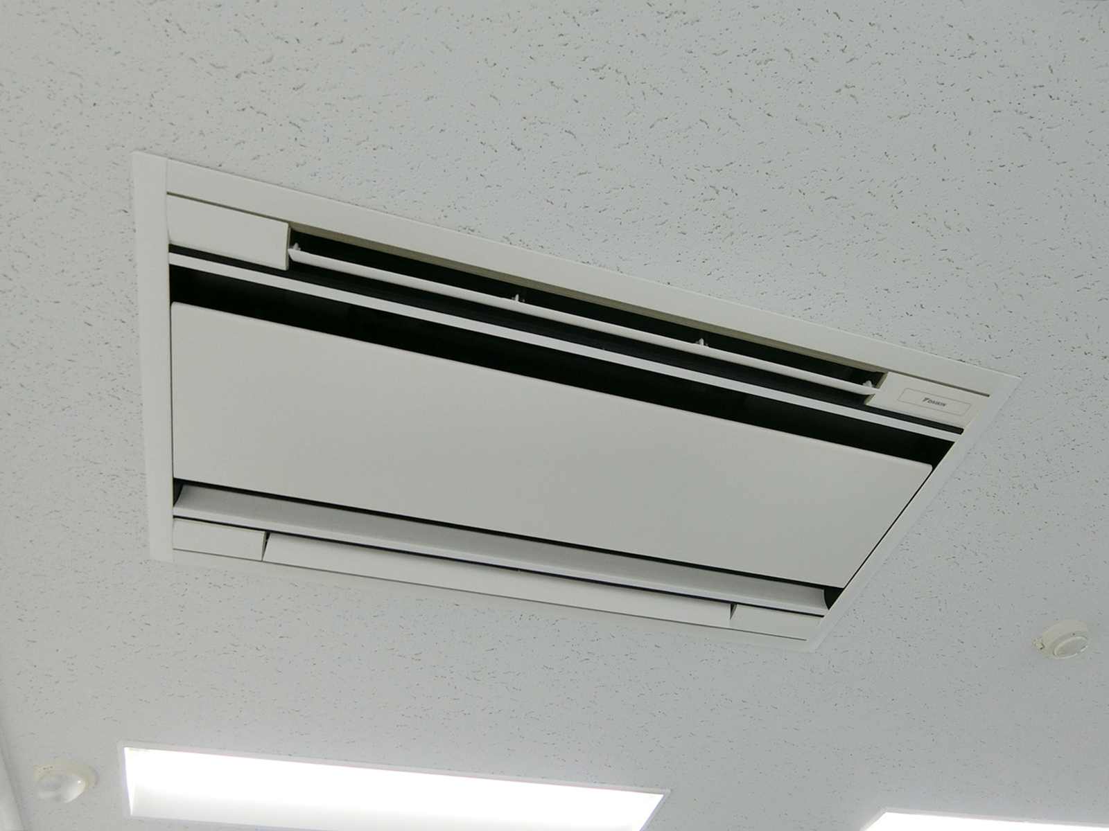 空調