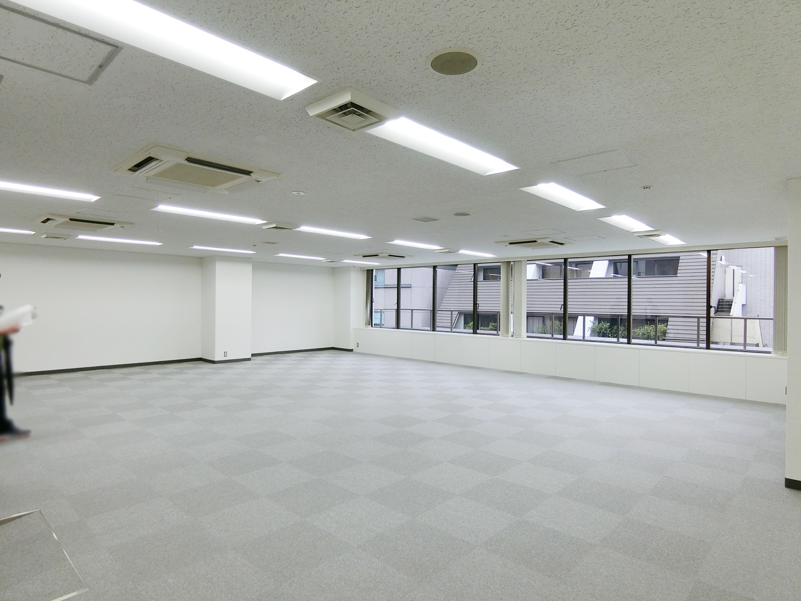 別角度の様子