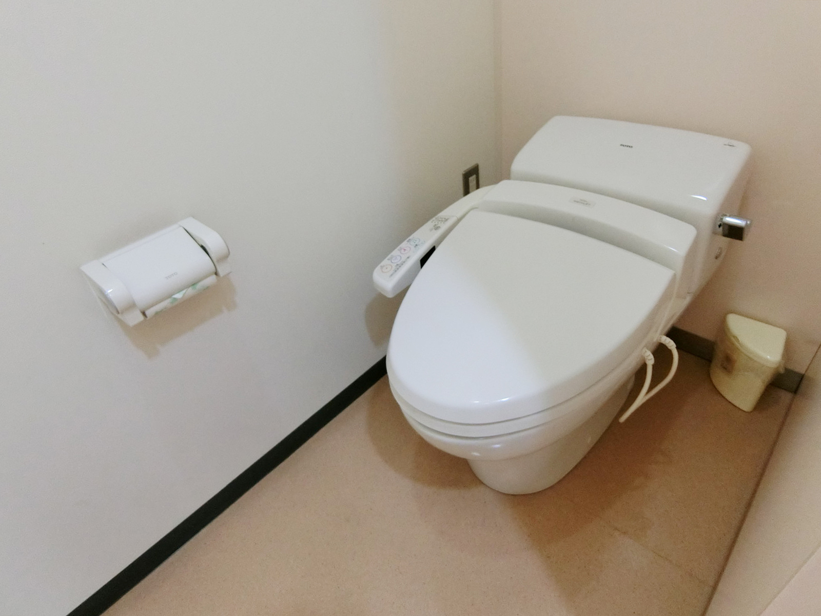 トイレ個室