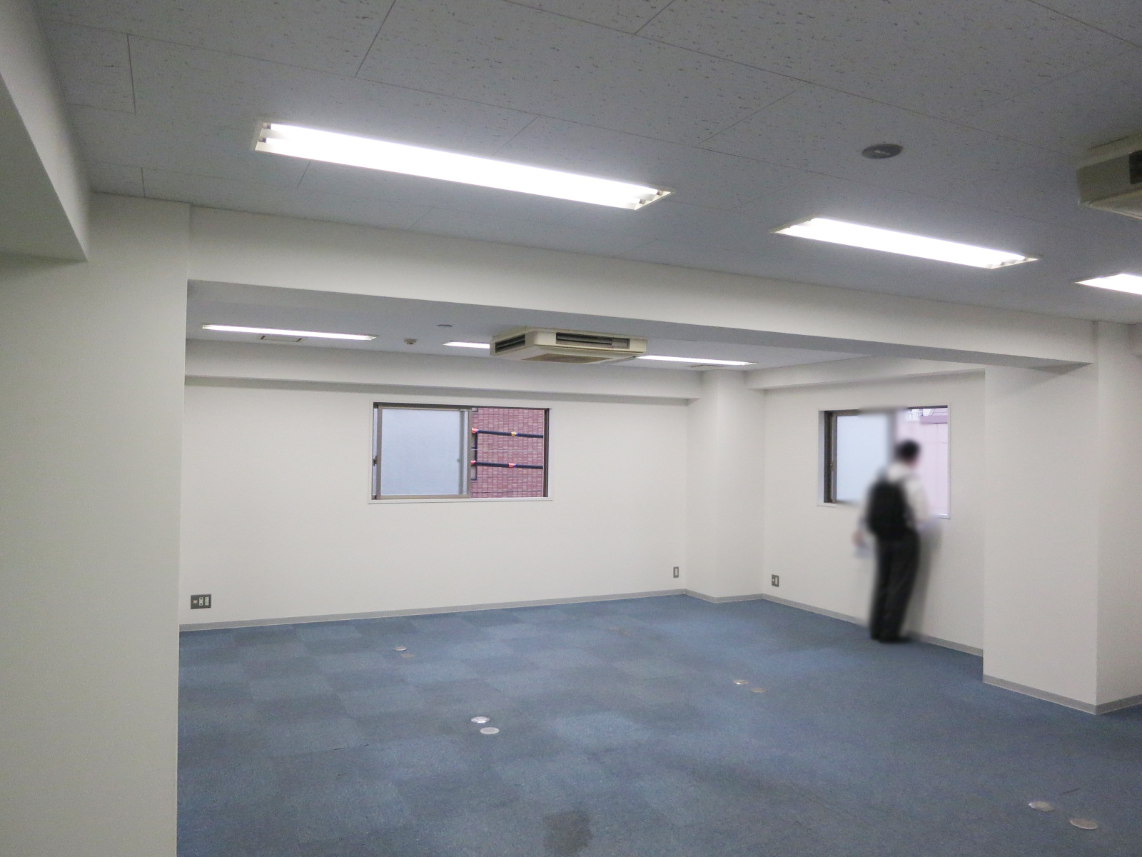 別角度の様子