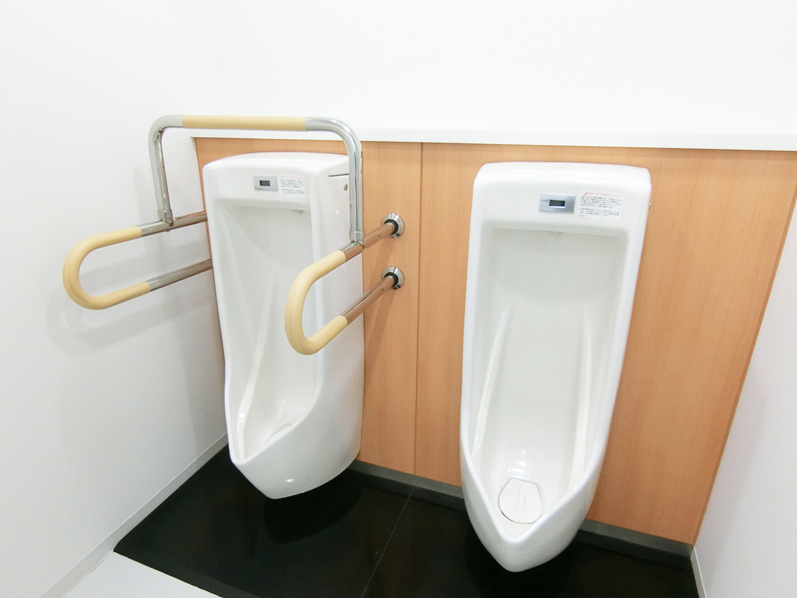 男性用トイレ