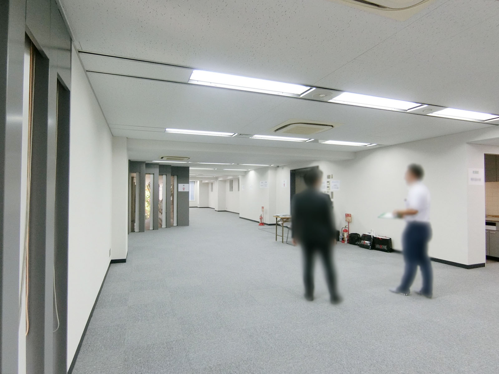別角度の様子