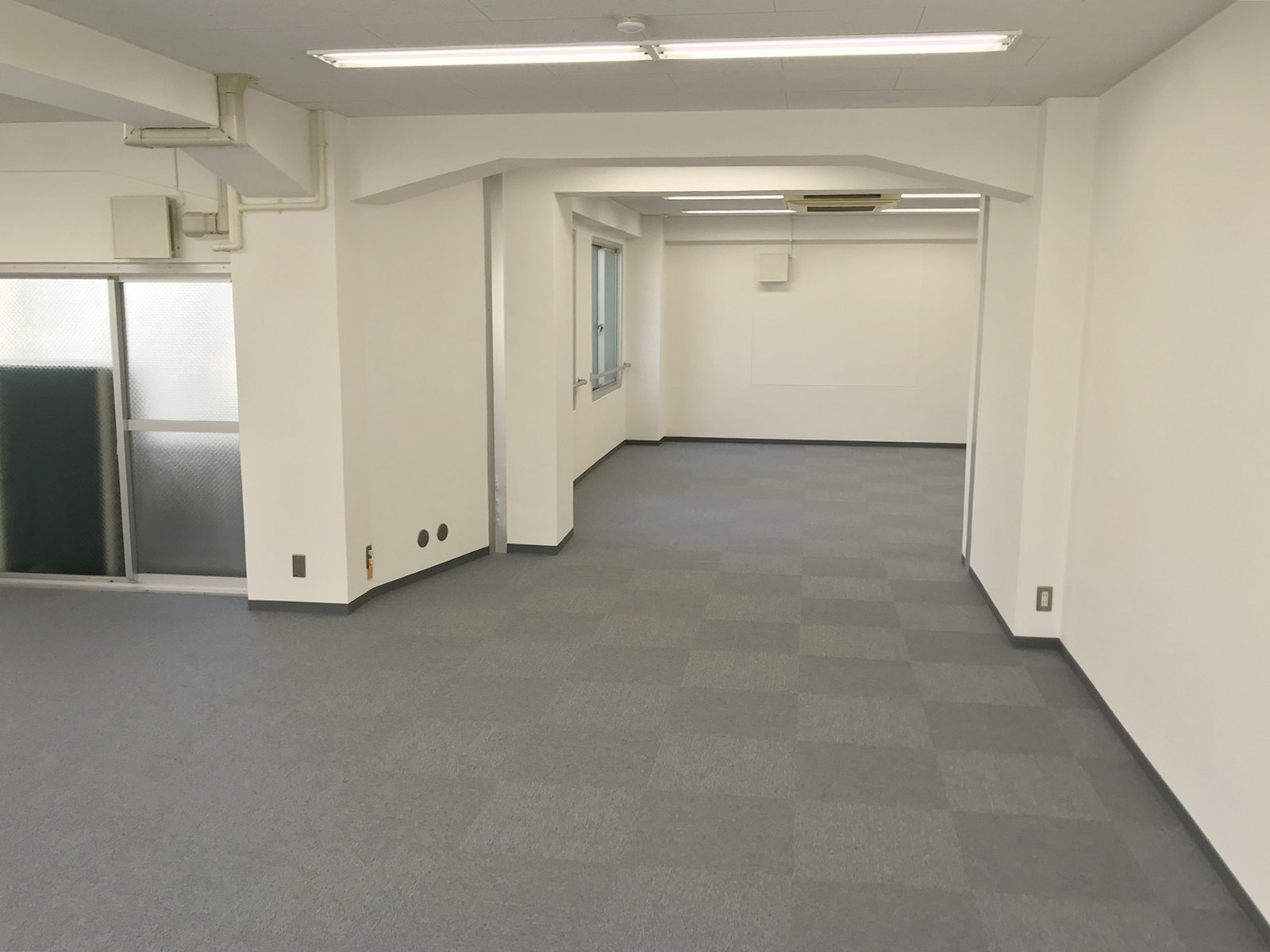 別角度の様子