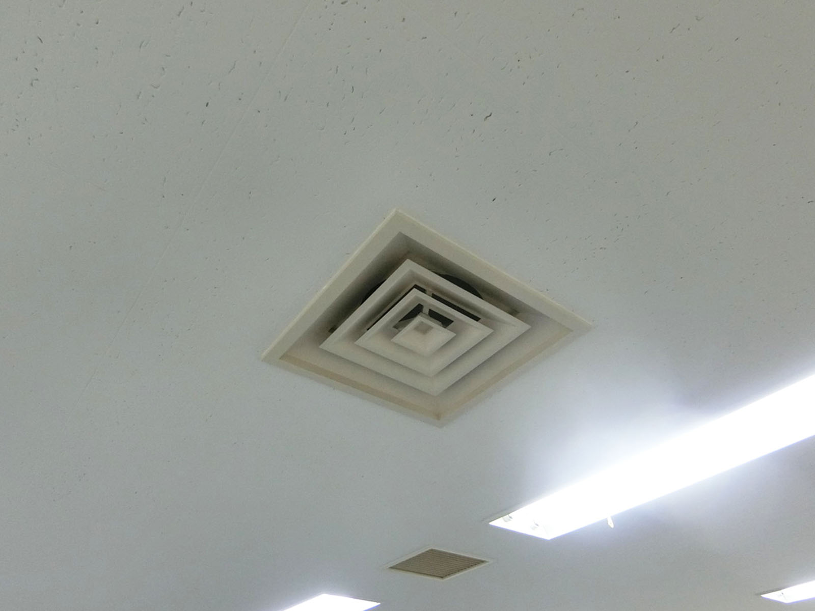 空調