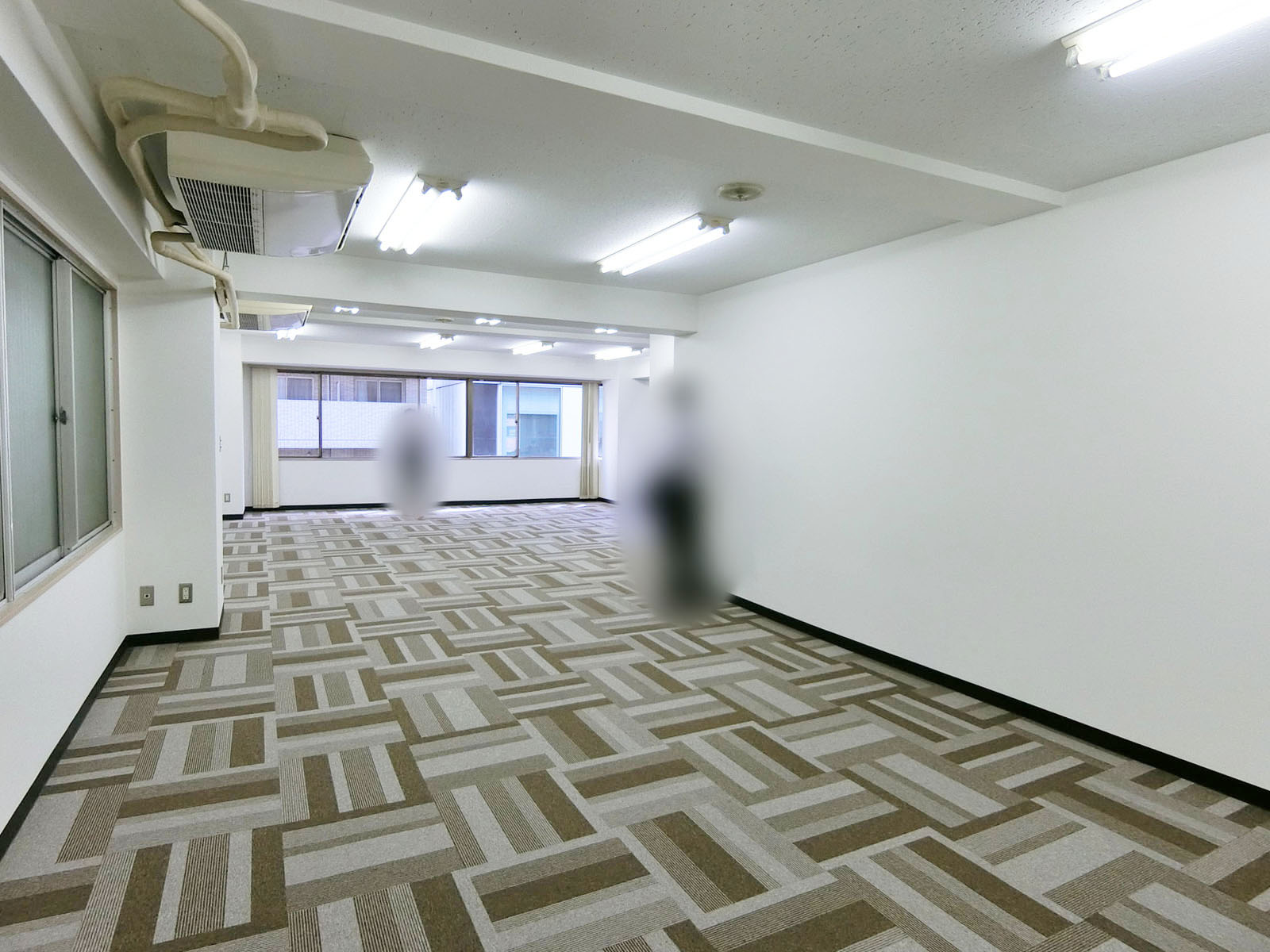 別角度の様子