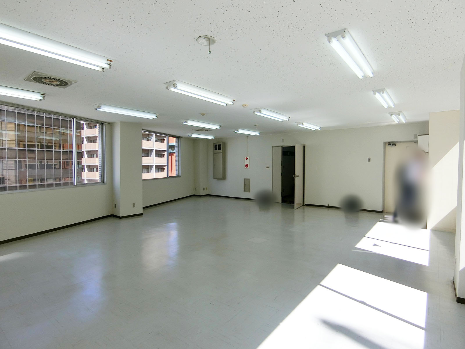 別角度の様子